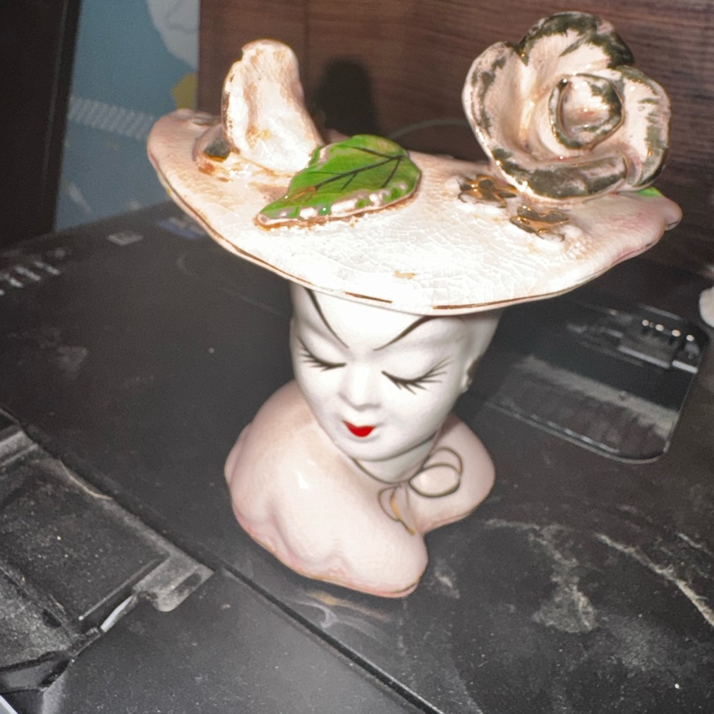 LADY HEAD VASE VINTAGE UNMARKED